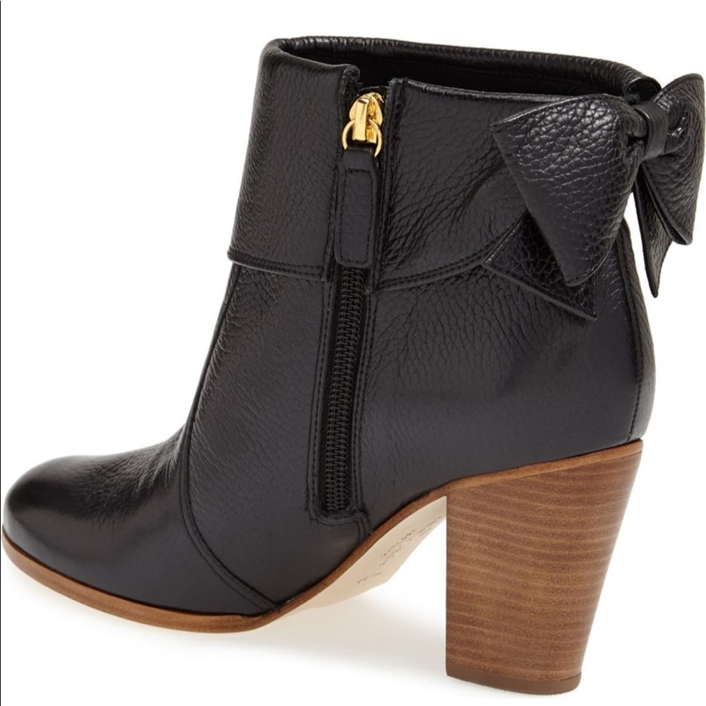 Never Worn Kate Spade Lanise Leather Boot with Bow